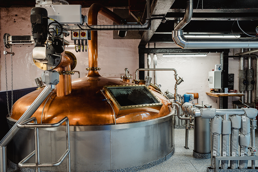 Washback in der Glenturret Distillery – Gärung von Whiskymaische in der schottischen Highland Brennerei